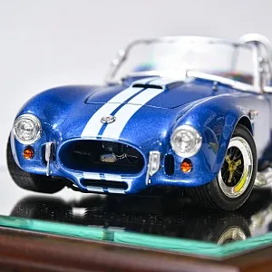 Коллекционная Металлическая Модель «Автомобиль -  Shelby Cobra 427» Германия.