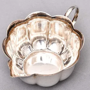 Винтажный Набор из 3х предметов - Сахарница и молочник на подносе, Англия - середина ХХ века.