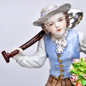 Коллекционная Фарфоровая статуэтка «Маленькие Садовники», SITZENDORF Германия, середина ХХ века.