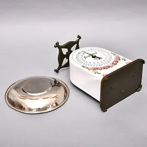 Антикварные Кухонные Весы «Гирлянда из Роз» в Фарфоровом корпусе KRUPS IDEAL, Германия -1915 год.