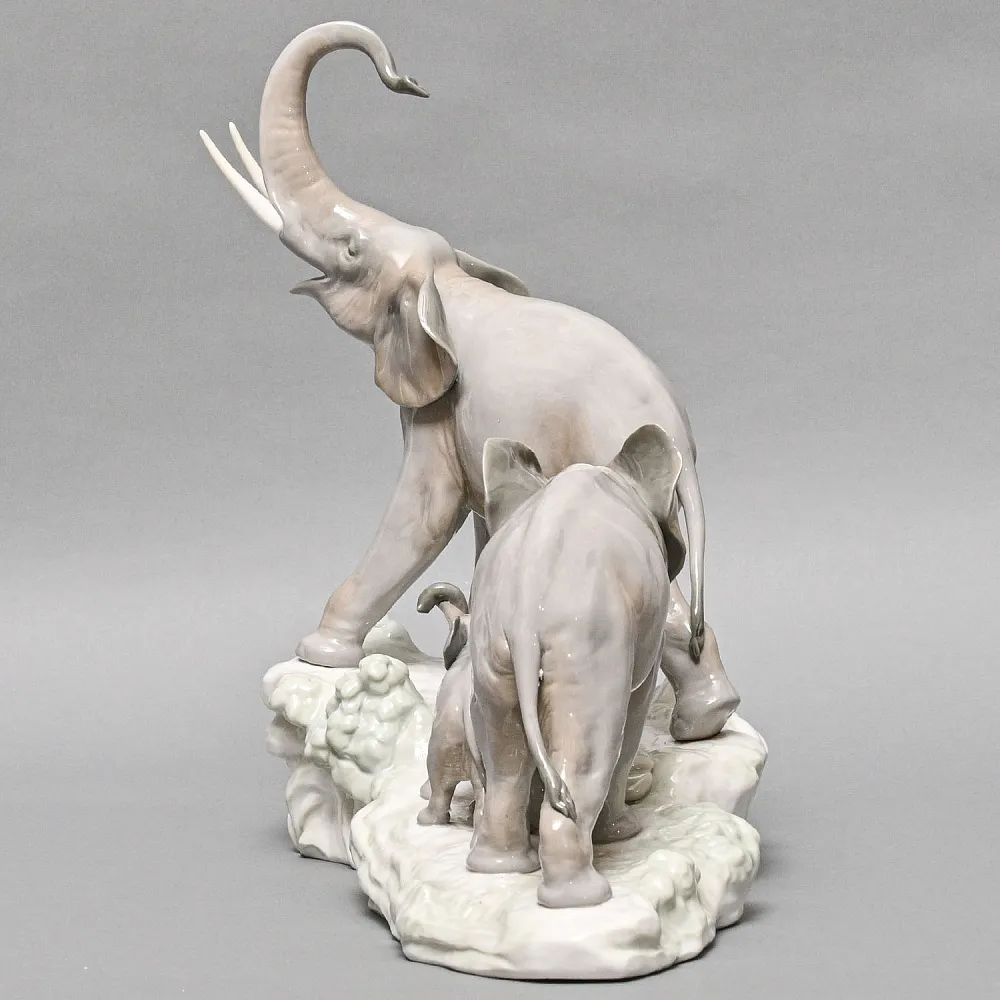 Редкая Коллекционная Фарфоровая Статуэтка «Слоны - Семья», Lladro, Испания -1977 год.