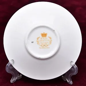 Коллекционная Фарфоровая Кофейная Пара «Остролист», Royal Grafton Англия, середина ХХ века.