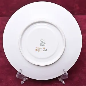 Фарфоровая Бисквитница с блюдцем  - Баночка с крышкой, Kaiser Германия,  1956-1960 годы.