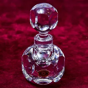 Редкость! Хрустальный Парфюмерный Флакон для духов «KATIA», VAL SAINT LAMBERT, Бельгия.