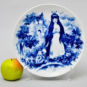 Коллекционная Фарфоровая Тарелка - Блюдо «Сказка. Царевна - Лягушка», MEISSEN Германия - 1982 год.