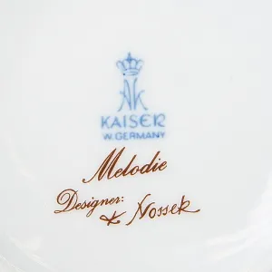 Коллекционная Фарфоровая Ваза «Райские птицы» KAISER Германия - 1970 год.