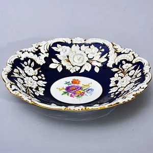 Редкость! Большое Коллекционное Блюдо «Золотые Розы», Фарфор MEISSEN Германия -  1978 год.