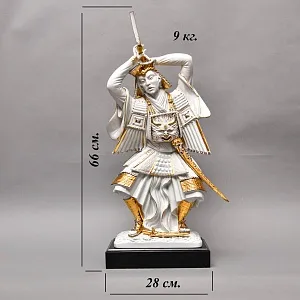 Большая Авторская Фарфоровая статуэтка «Самурай - Путь Воина», Ahura Италия, 80-е годы ХХ века.