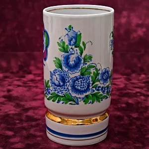 Коллекционная Фарфоровая Ваза «Фестиваль Молодежи», СССР Барановский ФЗ -1985 год. 