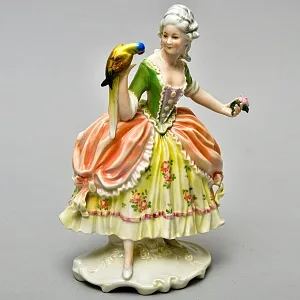 Редкость!!! Фарфоровая Статуэтка «Дама с попугаем», Karl Ens Германия, 30-е гг.