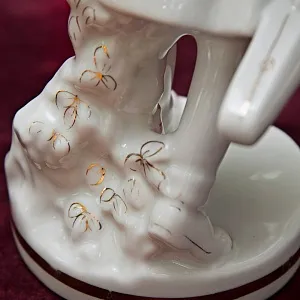 Коллекционная Фарфоровая статуэтка «Девочка Пионерка со скрипкой», «Красный фарфорист» Чудово, СССР -1958 год. 