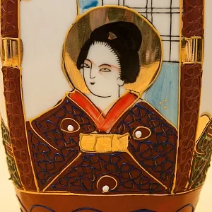 Фарфоровая Чайница - Вазочка - Баночка с крышкой Япония, 50 -е годы  ХХ века.