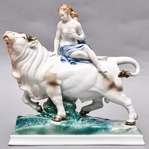 Коллекционная Фарфоровая статуэтка «ПОХИЩЕНИЕ ЕВРОПЫ», Karl Ens Германия, первая половина ХХ века. 