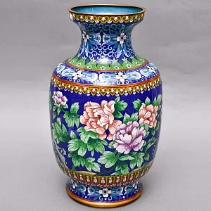 Редкость! Большая Ваза «Древовидные Пионы и Птица», техника «Клуазоне» Н -39 см., Китай 50 -е годы ХХ века.