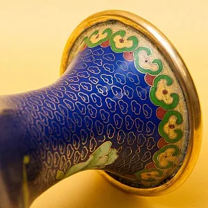 Редкость! Шикарная Ваза «ПИОН» в технике « Клуазоне» Китай 50 -е годы ХХ века.