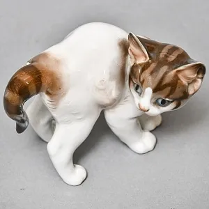 Коллекционная Фарфоровая статуэтка «Котенок», ROSENTHAL Германия, 1919 - 1934 годы. 