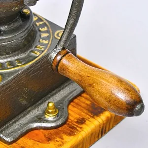 Антикварная Ручная Механическая Кофемолка - Мельница PEUGEOT, Франция начало ХХ века.