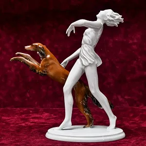 Редкость! Коллекционная Фарфоровая Статуэтка «Девушка и Собака», ROSENTHAL Германия -1944 год.