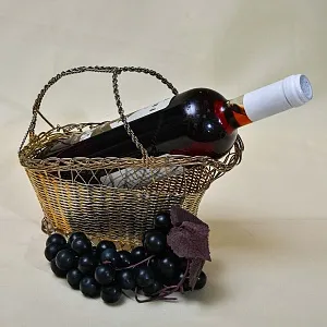 Винтажная Подставка «Корзинка» для Бутылки Вина, Silverplate, Франция, 60 -е годы ХХ века.