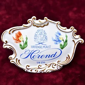 Фарфоровая Настольная плакетка «Букет Тюльпанов», HEREND Венгрия, вторая половина ХХ века.