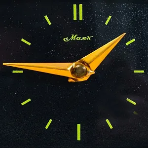 Винтажные Настольные Механические Часы «Маяк» СССР -1965 год.