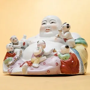 «Хотэй с детьми» Коллекционная Фарфоровая Статуэтка Китай 50 -е годы ХХ века.