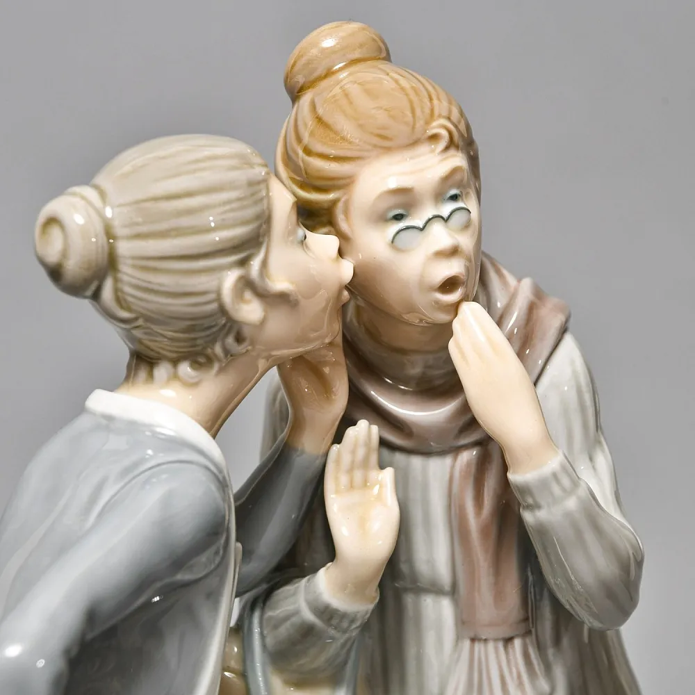  Коллекционная Фарфоровая статуэтка «Сплетницы», Lladro / Лядро Испания, 1978 - 1985 годы.