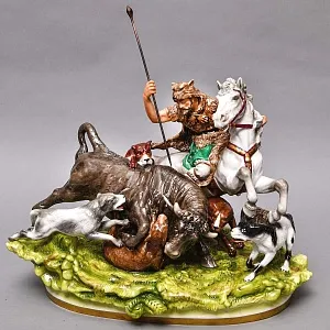 Антикварная Фарфоровая статуэтка «ОХОТА НА БЫКА», Scheibe-Alsbach Германия, первая половина ХХ века. 