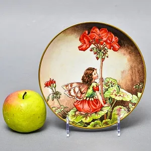 Коллекционная Фарфоровая Тарелка - Блюдо «Фея Герани», Wedgwood Англия - 1989 год. 