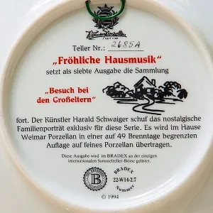 Коллекционная Тарелка «Домашний Концерт» Фарфор, Weimar Porzellan Германия -1994 год.