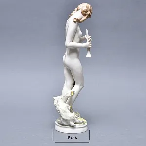 Коллекционная статуэтка «МЕЛОДИЯ. Девушка и Птица», Фарфор Hutschenreuther Германия, 1955 - 1968 годы.