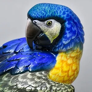 Коллекционная Фарфоровая статуэтка «Попугай Сине-Желтый АРА», ROSENTHAL Германия - 1936 год. 