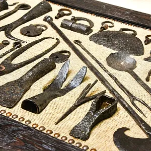 Настенное Коллекционное Панно - Картина «Старинная Кухонная и Домашняя утварь». Россия XIX век.