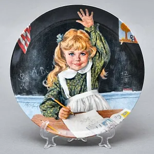 Коллекционная Фарфоровая Тарелка «День девочки Бекки. Школа», RECO США - 1986 год. 