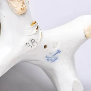 Фарфоровая Статуэтка «Пара Птиц - Крапивники», Карл Энс / Karl Ens Германия, середина ХХ века.