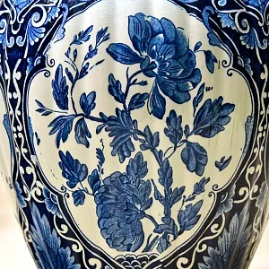 Фарфоровый Вазон - Ваза с крышкой «Цветочная симфония» DELFTs, Голландия середина ХХ века.