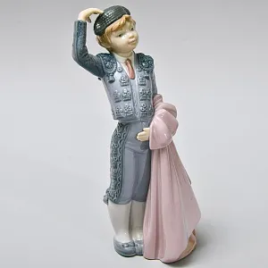 Коллекционная Фарфоровая Статуэтка «Маленький Матадор», Lladro Испания - 1980 год.