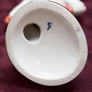 Фарфоровая Статуэтка «На катке», ЛФЗ СССР -1950-60 годы ХХ века.