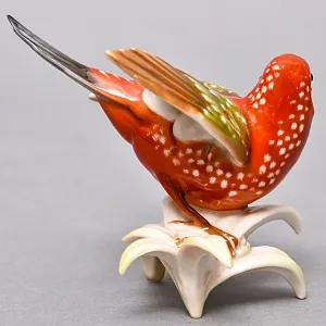  Коллекционная Фарфоровая статуэтка «Птица. Астрильд тигровый», Hutschenreuther Германия.