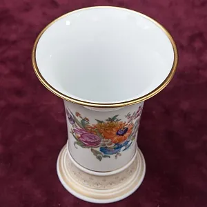 Коллекционная Ваза из серии «Sanssouci» Фарфор KAISER Германия Н-15см.