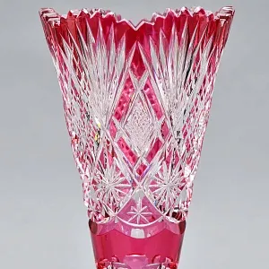Небольшая Хрустальная Ваза - Бокал Розового цвета, VAL SAINT LAMBERT Бельгия.