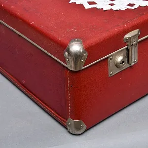 Советские Новогодние Ёлочные игрушки «Бабушкин Чемодан» - 65 штук.  СССР.