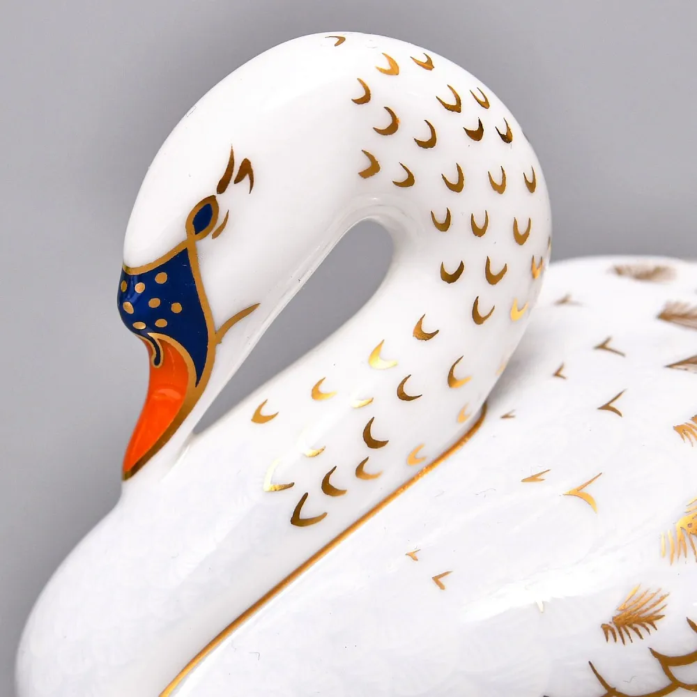 Коллекционное Пресс - Папье, Фарфоровая Статуэтка «ЛЕБЕДЬ», Royal Crown Derby Англия.