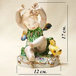 Коллекционная Фарфоровая статуэтка «Девочка-Ангел и Цыпленок» SANDIZELL Германия.