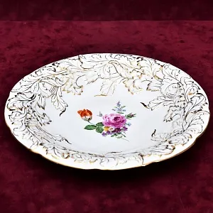 Антикварное Фарфоровое Блюдо - Тарелка «Букет с тюльпаном и розой», MEISSEN Германия.