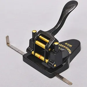 Редкость! Большой Антикварный Чугунный Дырокол, SOENNECKEN, Германия первая половина ХХ века.