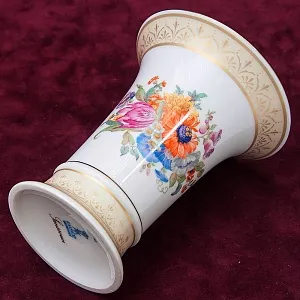 Коллекционная Ваза из серии «Sanssouci» Фарфор KAISER Германия Н-15см.