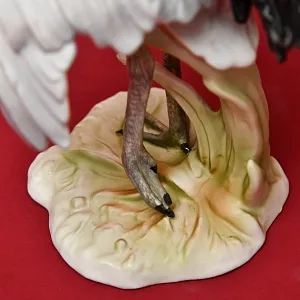 Коллекционная Фарфоровая статуэтка "Птица - ЖУРАВЛЬ", Goebel Германия, вторая половина ХХ века.