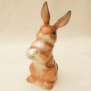 Коллекционная Фарфоровая Статуэтка «Заяц», GOEBEL, Германия - 1979 год.