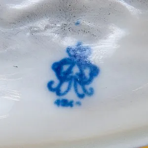 Парная Фарфоровая Статуэтка «Маленький Шарманщик» ФОЛКСТЕД - VOLKSTEDT  Германия.